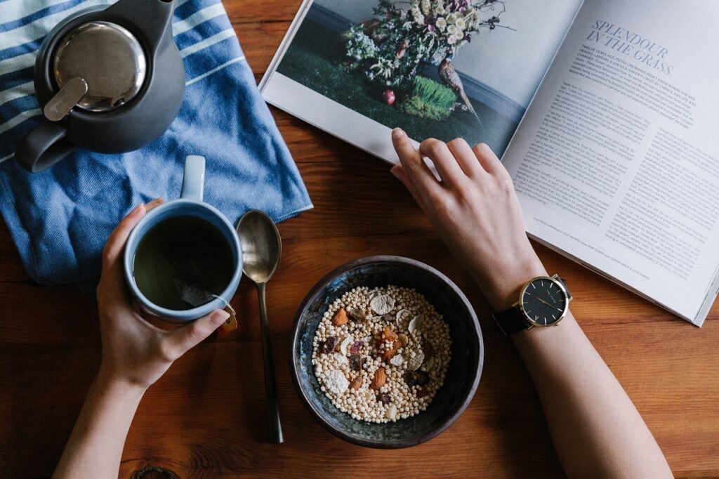 breakfast-1663295_1280